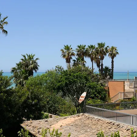 Homidoo Corallo Apartment